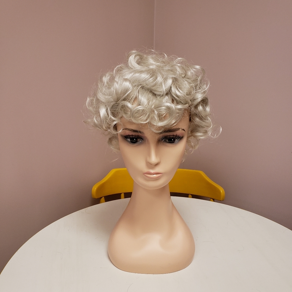 Custum made hairpiece